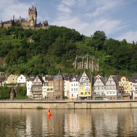 Haus Burgfrieden Cochem Otel Dış mekan fotoğraf