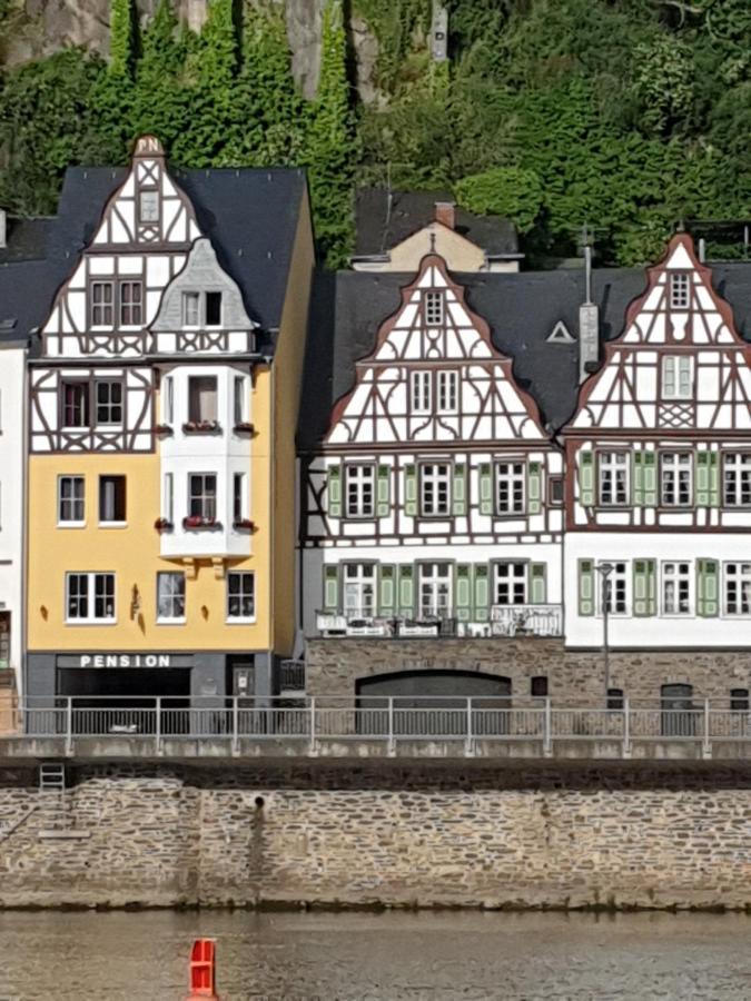 Haus Burgfrieden Cochem Otel Dış mekan fotoğraf